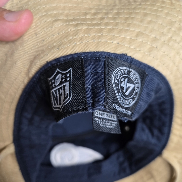 New Era NFL Los Angeles Rams Navy Blue On Field Sideline Bucket Hat One Size - Picture 2 of 4